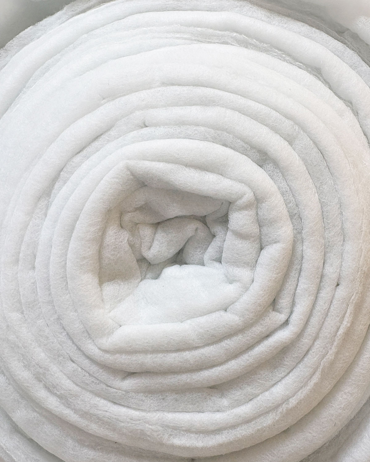 Guata poliéster 100 g/m² · 13 mm
