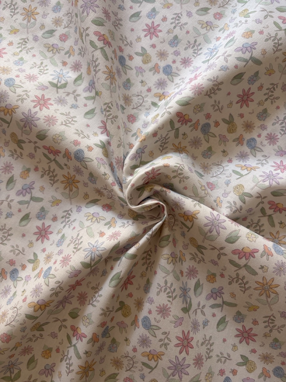 Algodón estampado · flores silvestres - Imagen 3