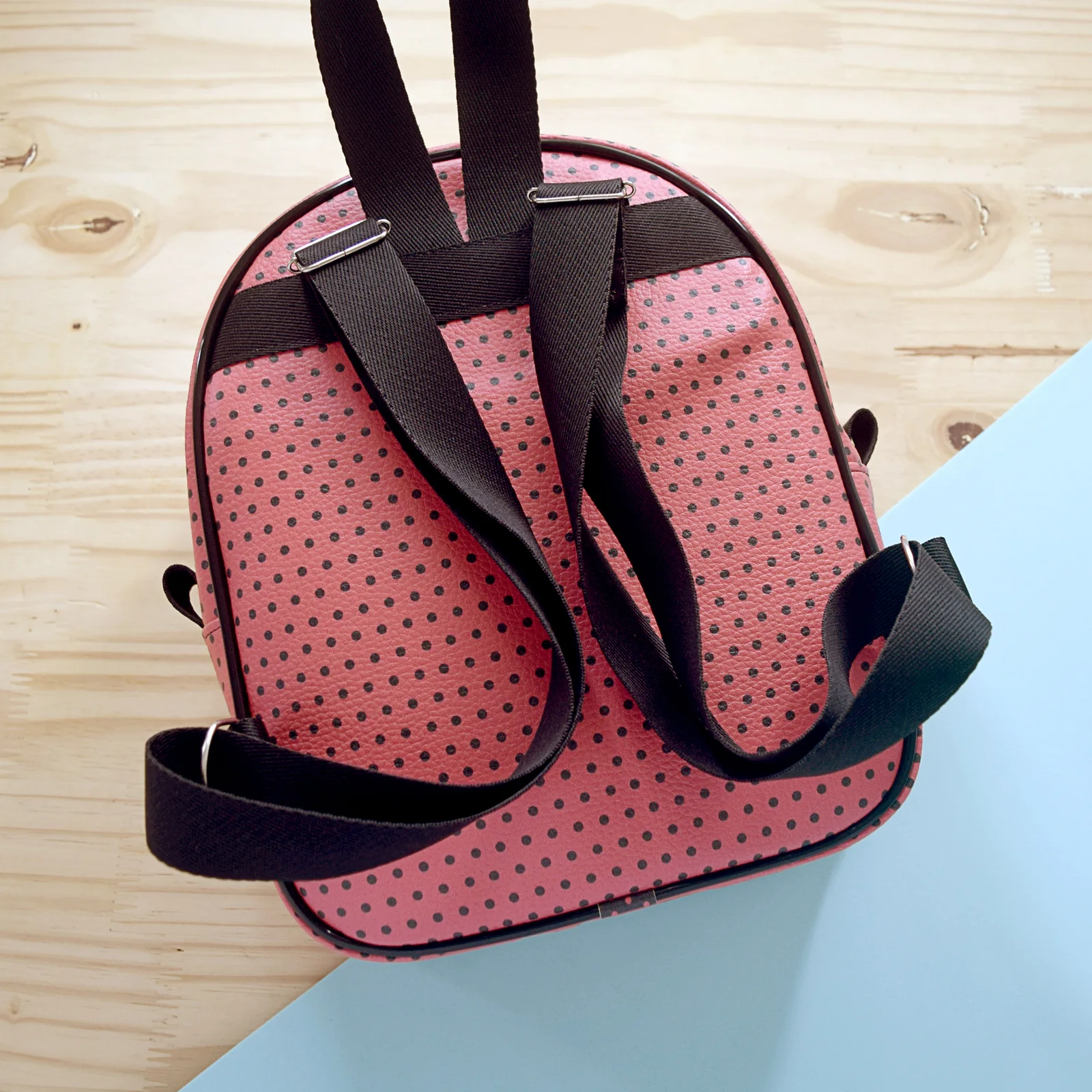 Panel de polipiel para mochila pequeña · mariquita - Imagen 2
