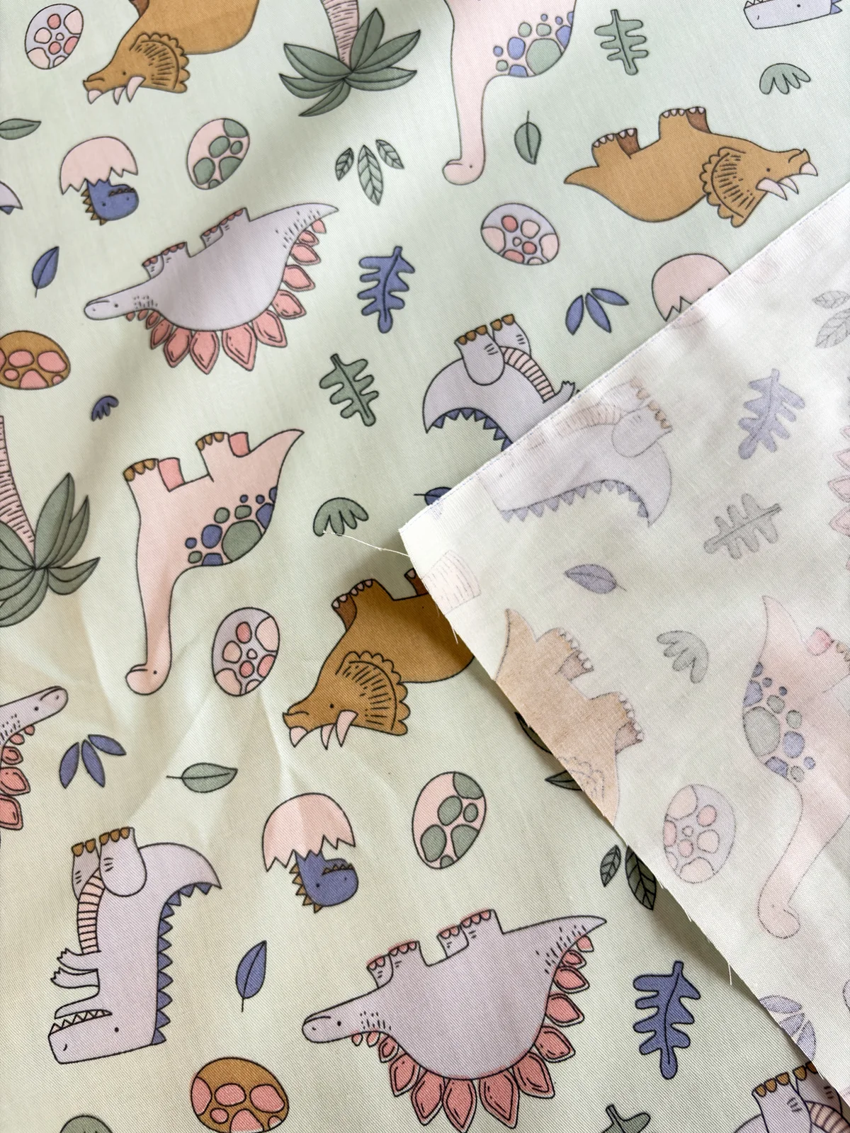Algodón estampado · Selva jurásica - Imagen 3